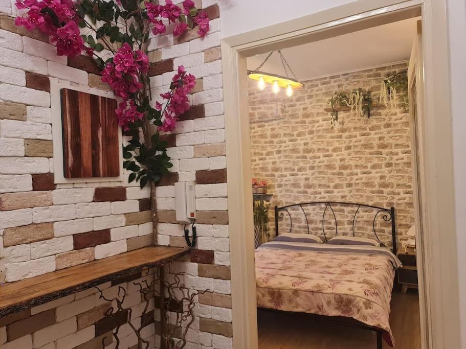 6 Καλινοβου Center Of Athens Πεδιον Αρεωσ Daire Dış mekan fotoğraf